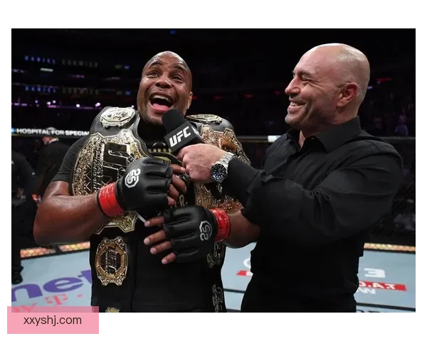 UFC嘴炮对决小鹰世纪之战恩怨情仇与格斗荣耀巅峰碰撞终极较量